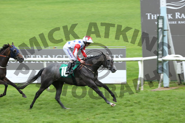 Race 7 - Che Bella (7)