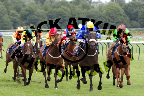 Race 7 - Space War (3)