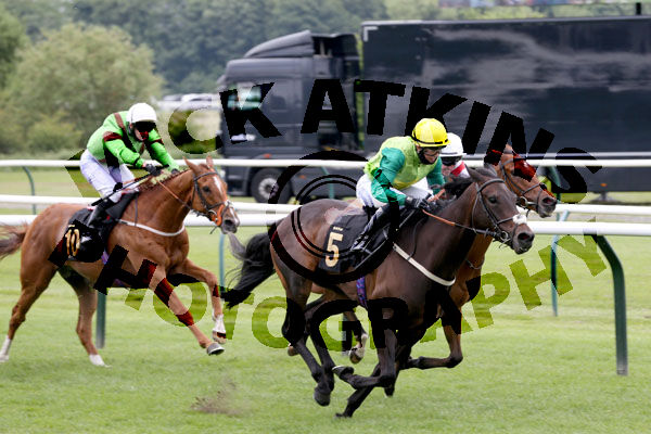 Race 7 - Steel An Icon (5)