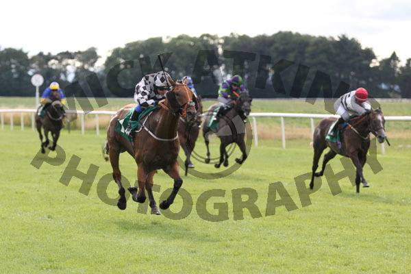 Race 8 - Eastern Racer (5)