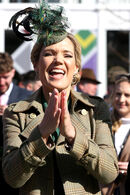 HAWKINS Charlotte (2)
