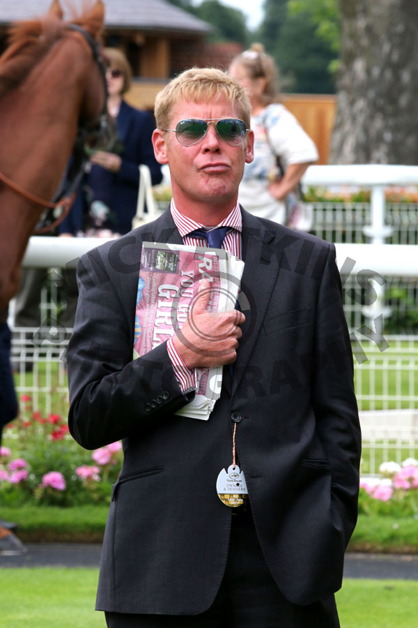 DASCOMBE Tom (1)