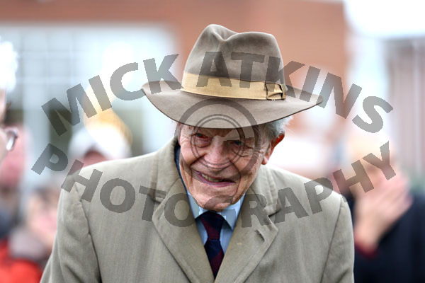 OSWALD Sir Michael (1)