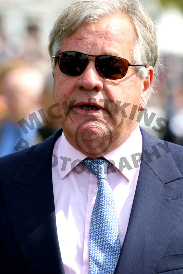 STOUTE Sir Michael (2)