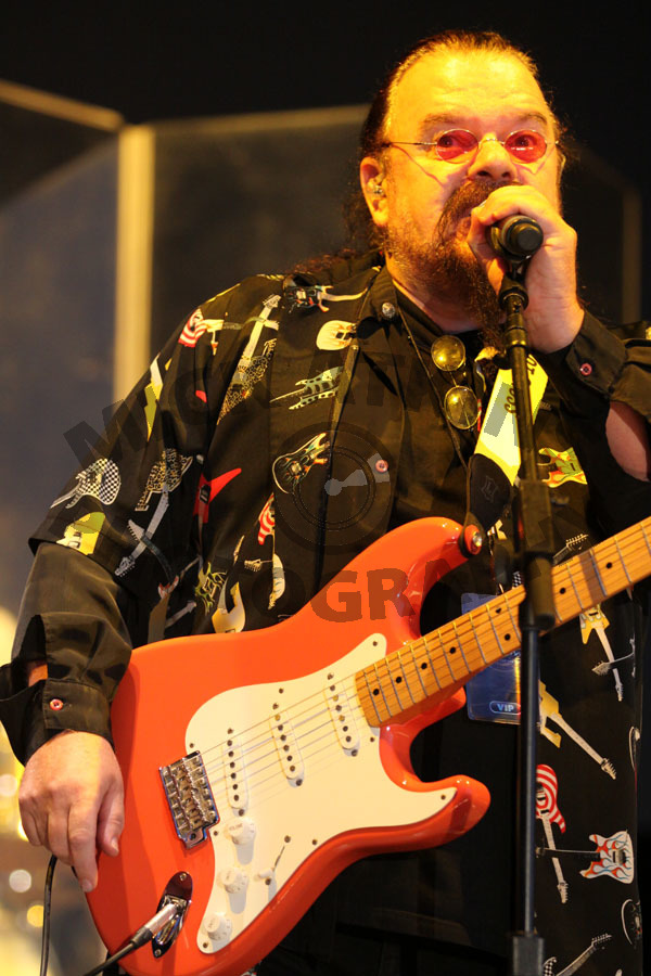 WOOD Roy (1)