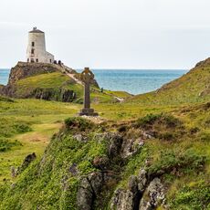 Tyr Mawr Lighthouse