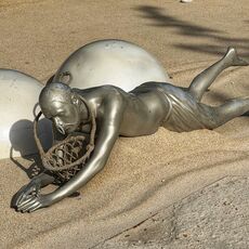 Pearl Diver, National Museum.