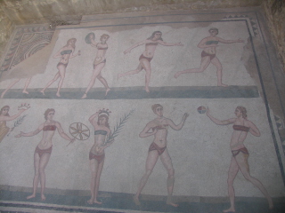 Piazza Armerina - Girls in bikinis at Villa del Casale