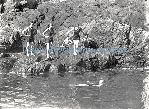 The Swimming Pool at Bon Repos 1930 CH Toms ph