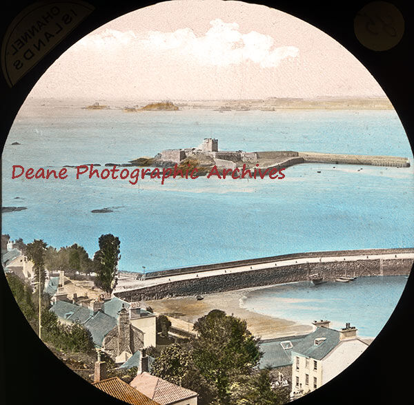 St-Aubin's Fort- ersey