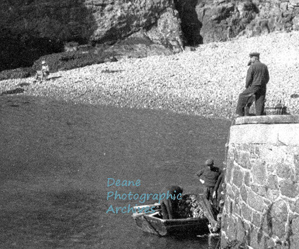 Sark Harbour 1928 zoom