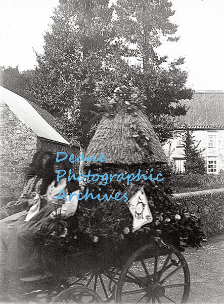 Parade Two Ladies in Guernsey Bonnets