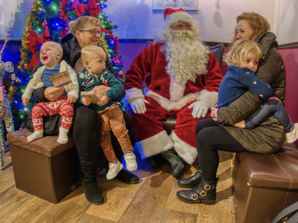 The Magic of Xmas - Ray Benn