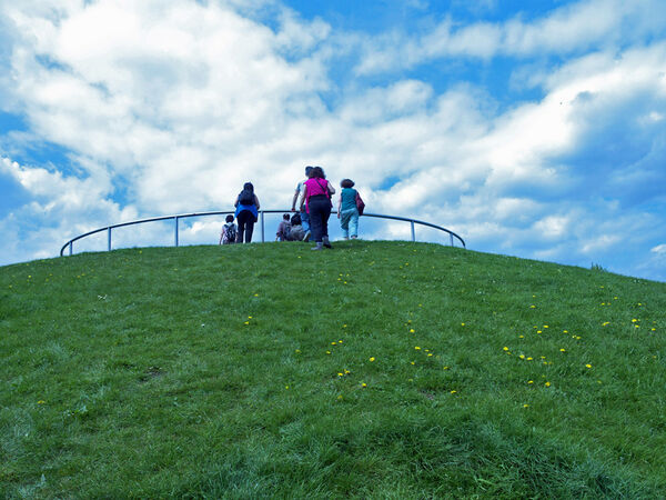 Whats there to see - Leigh Kogan