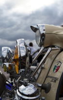 CREAM LAMBRETTA - COLOUR.