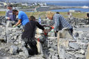 Dry Stone Wall Building, Inis Oirr Ref. # DSC7731