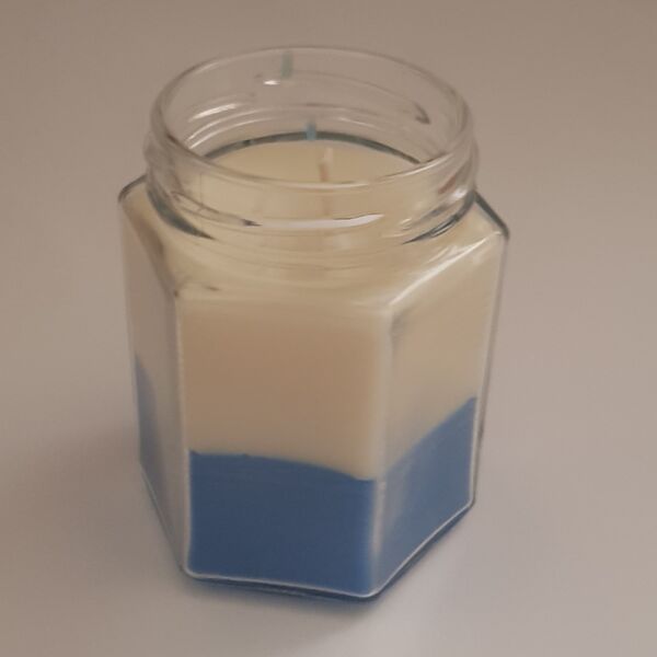 vegan friendly blueberry & Vanilla scent