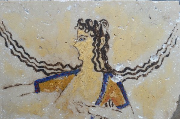 minoan woman
