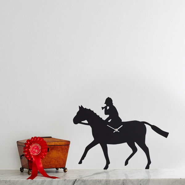 Huntsman Clock