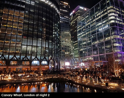 Canary Wharf at night 2