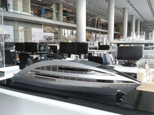 Foster and Partners 1 (Clikpic 800)