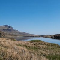 Lake and the Old Man of Storr in the background