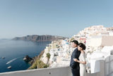 asian engagement photo session in santorini