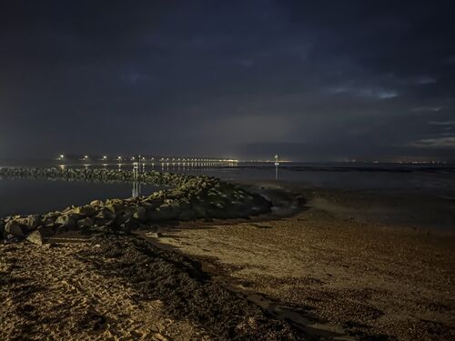 Evening At Southend.  Photographer: Pauline Blade