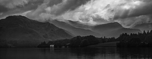 Lakeside Retreat. Photographer: Irene Dunton