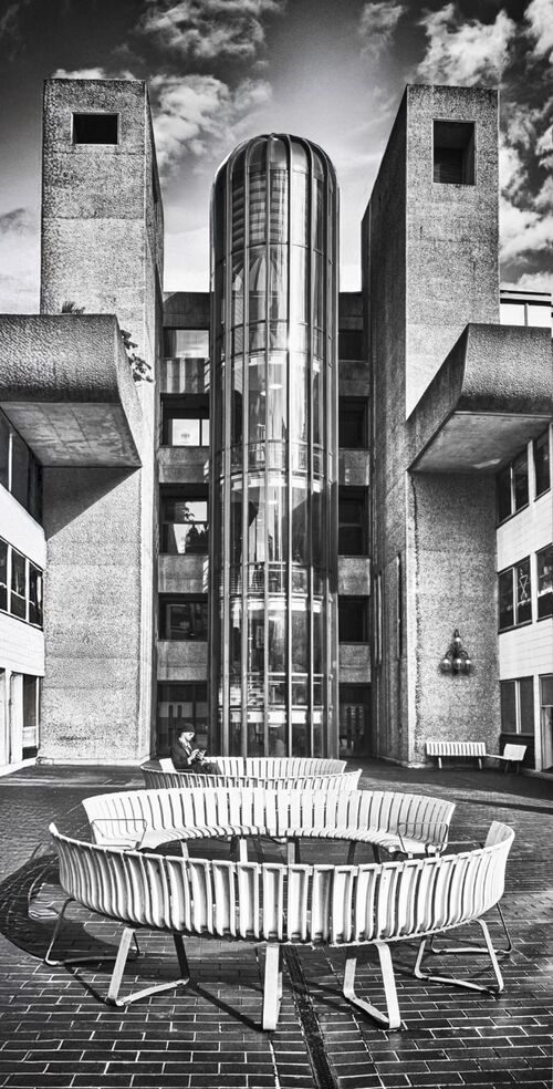 Rounds And Upwards.  Photographer: Ornella Walker