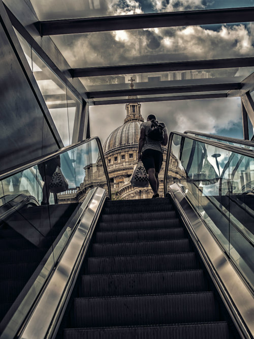 Way Out. Photographer: Mike Hewson