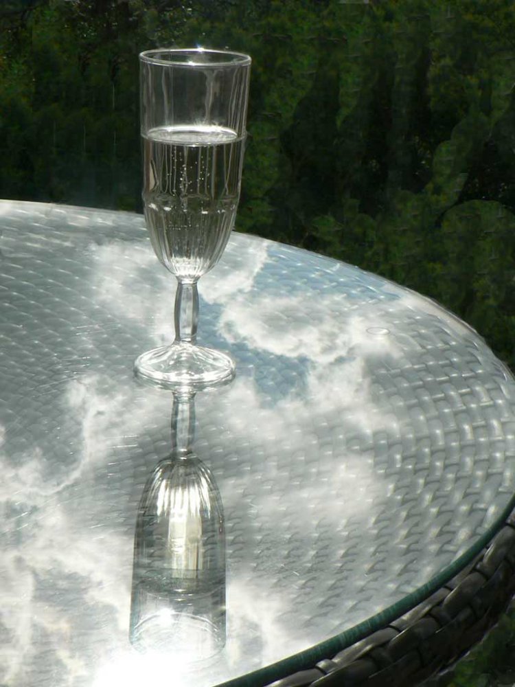 CHAMPAGNE IN THE CLOUDS