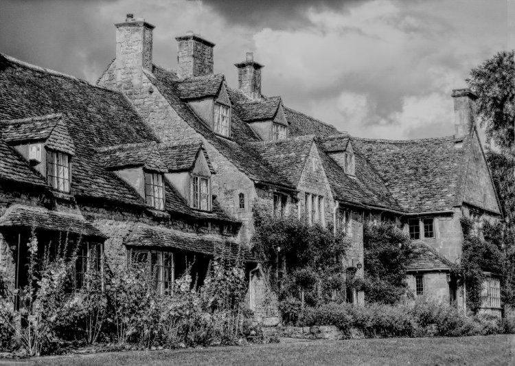 Broadway Cottages