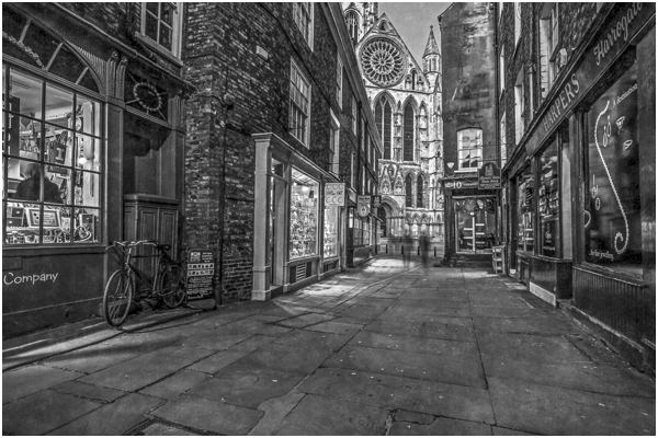 GHOSTLY WALKS IN YORK