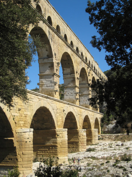 PONT DU GARDE