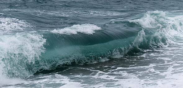 Colour HC RichardsonBarrel Wave