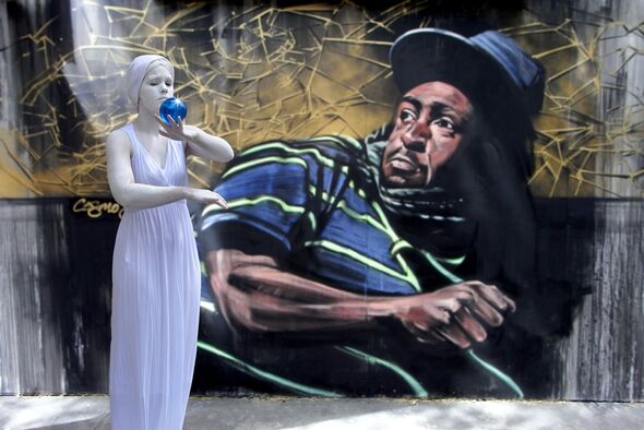 GRAFFITI