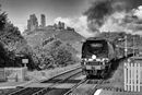 Mono C Nineham Arriving at Corfe Castle