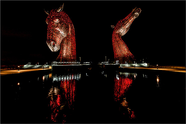 Kelpies Reflection