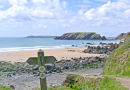 GATEHOLM AND SKOMER FROM MARLOES BEACH
