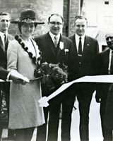 23 L-R Michael McGuinness, Festival Queen, Paddy Martin, Cole McGuill, Paschal McLoughlin and Mrs McGuinness at opening of Maytime Festival