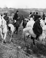 67 Hunting outside Dundalk - Francie Hughes at centre