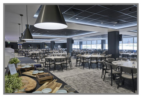 Leeds United / Leeds Lounge