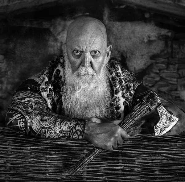 MALE PORTRAITS