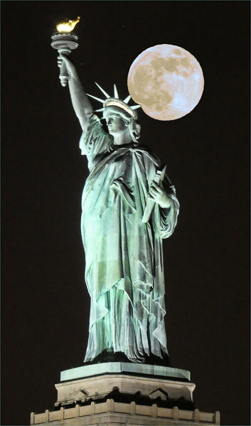 C= DPI - Moon-struck
