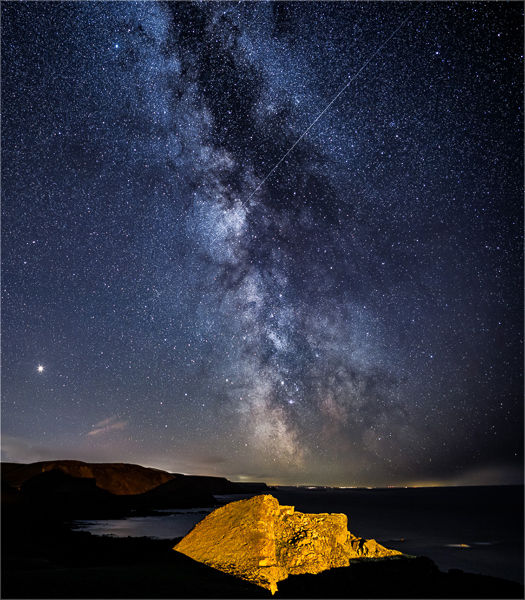 Milky Way & Meteor over Hartland-Score13