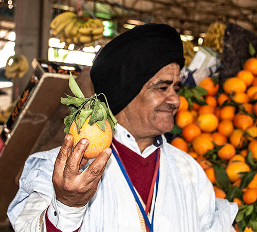 08 Armet in the Souk, Agadir