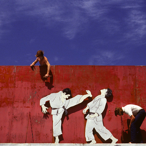 Repairing a gym fascia, USA