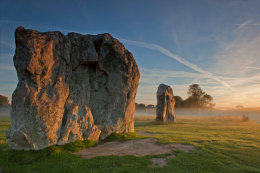 Avebury - The first rays of the sun