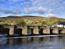 Crickhowell Bridge in Autumn